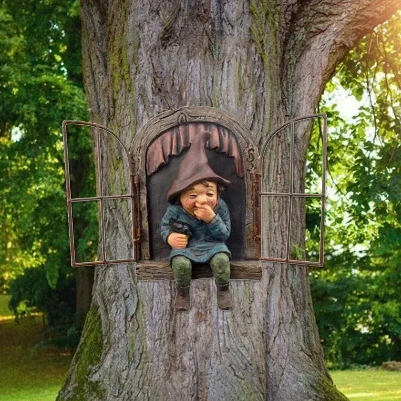 Home Bargains - 2026 Naughty Garden Statue Elf Go