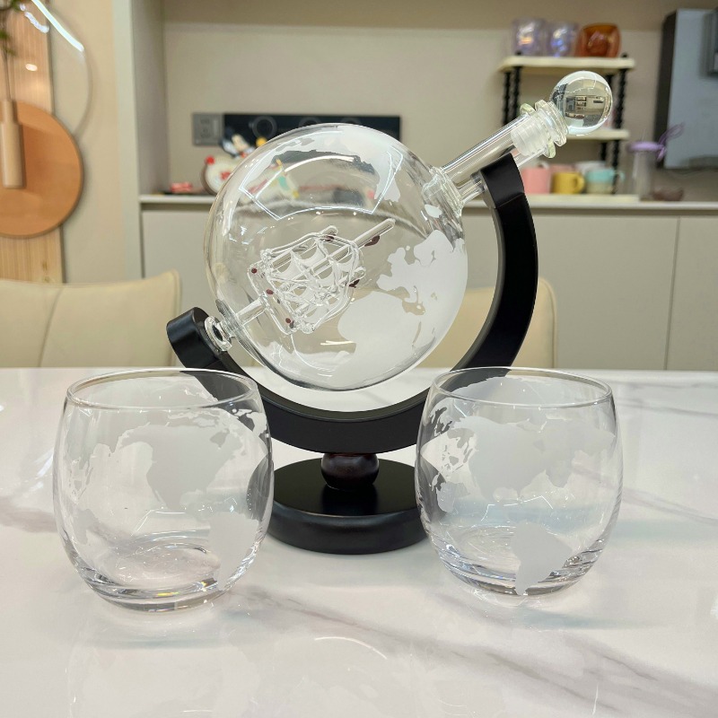 Creative Globe Decanter Set wi - Decanter Globe Set recension och pris