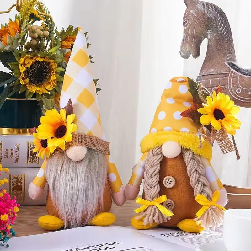New Sunflower Farmhouse Gnome  - Home Bargains recension och pris